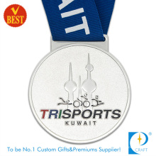 China Pressure Stamping Zinc Alloy 3D Trisports Medal in High Quality